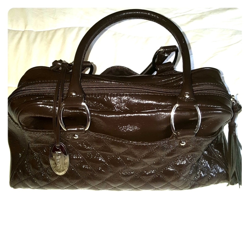 Vintage Talbots quilted brown patent leather BAG.